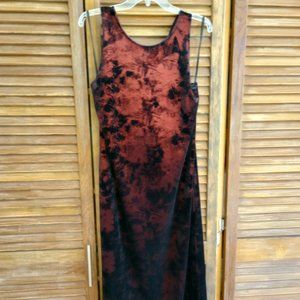 Red metallic crushed velvet slinky long party dress by Nicole Studio size 10